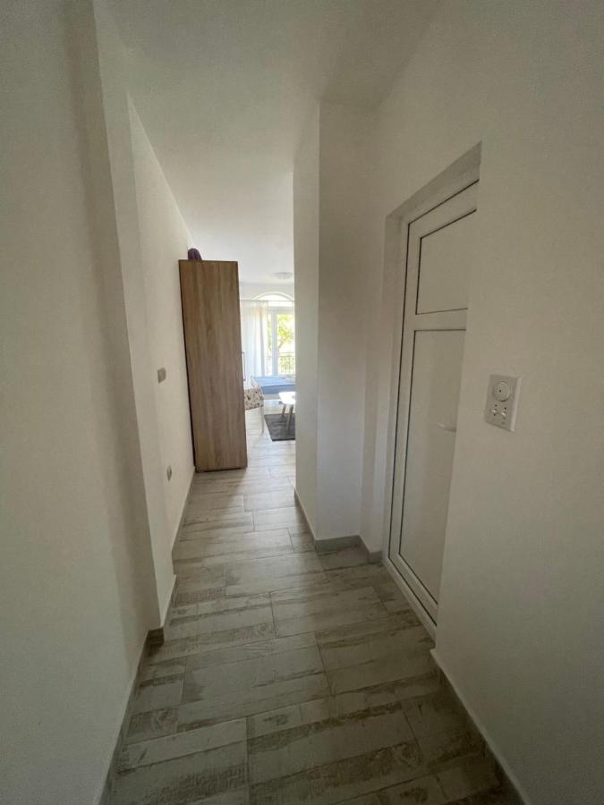 Luna Apartment *