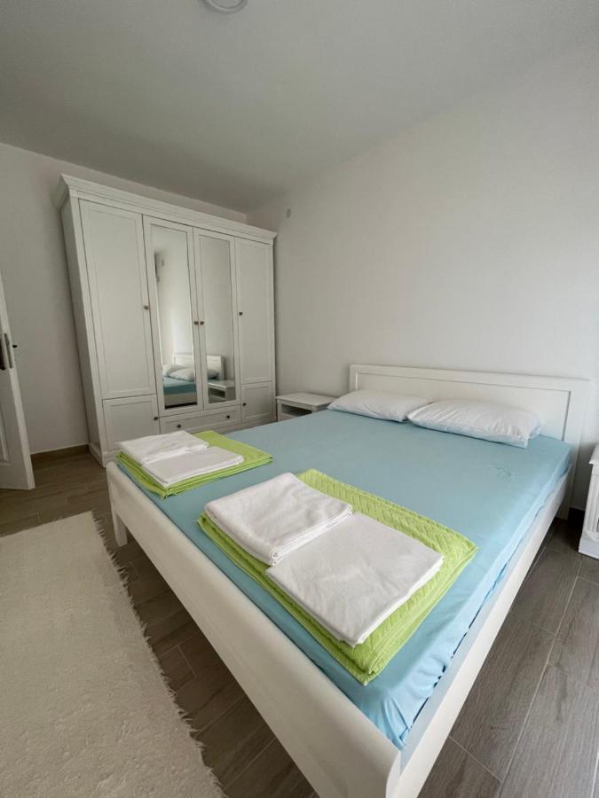 Luna Apartment
